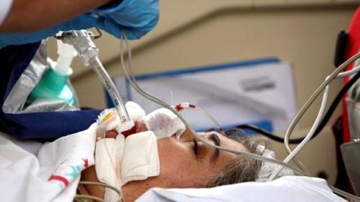 Doğum Sonrası Kalbi Duran Kadına, Ambulans Helikopterle Sevk