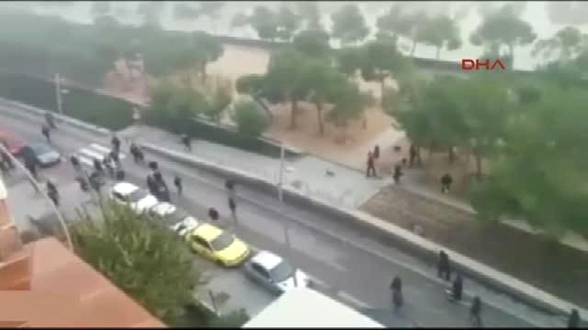İspanya\'da Futbol Şiddeti 1 Ölü, 13 Yaralı
