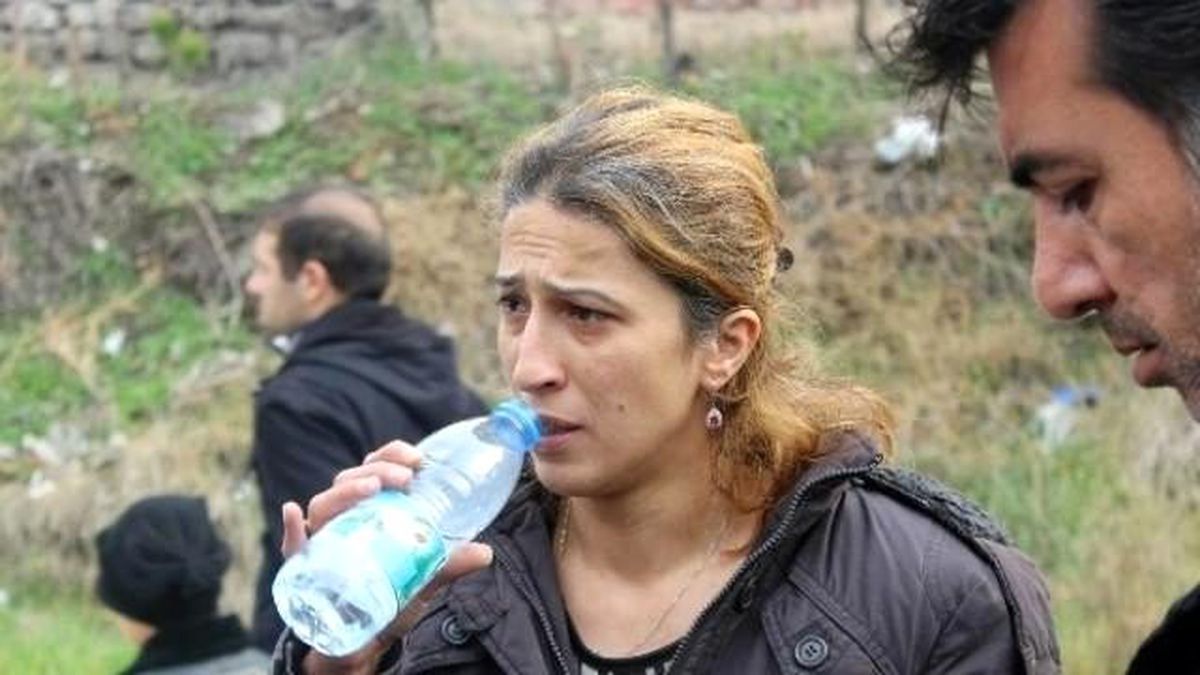 Kazayı Anlattıkça Ağladı
