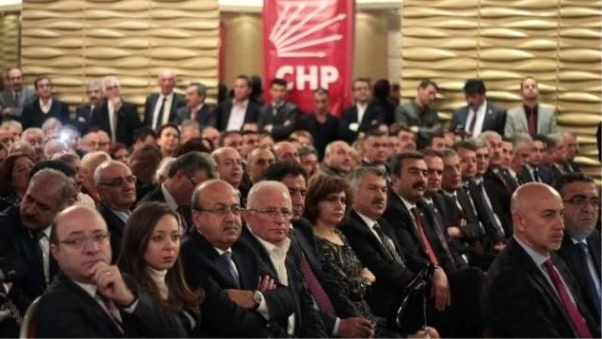 Kılıçdaroğlu, CHP\'nin 7. Bölge Toplantısına Katıldı