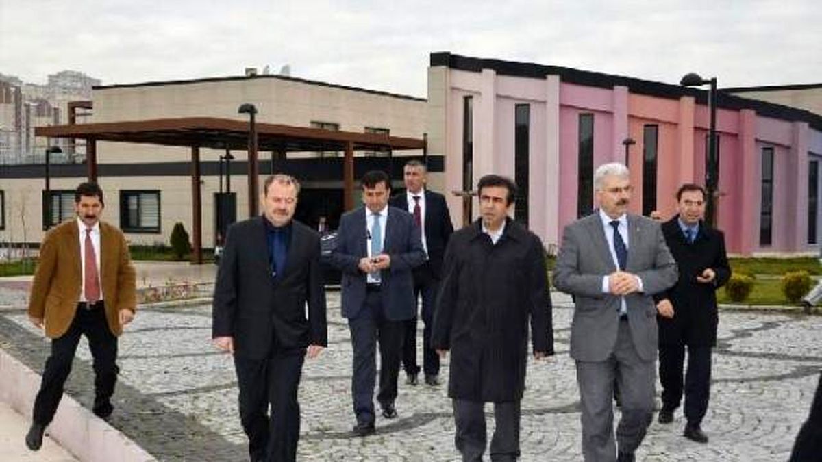 Kocaeli'de Kadın Sosyal Yaşam Merkezi'nin Yapımı Bitiyor