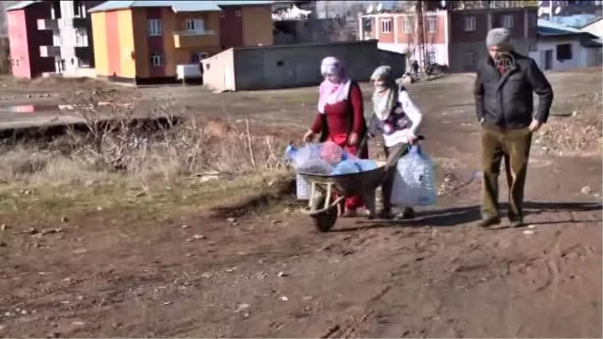 Köylü Kadınların "Susuzluk" Tepkisi