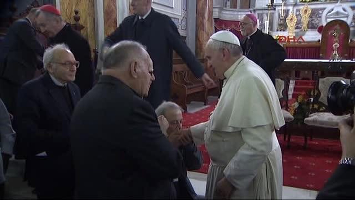 Papa Francesco Göçmen Öğrencilerle Biraraya Geldi
