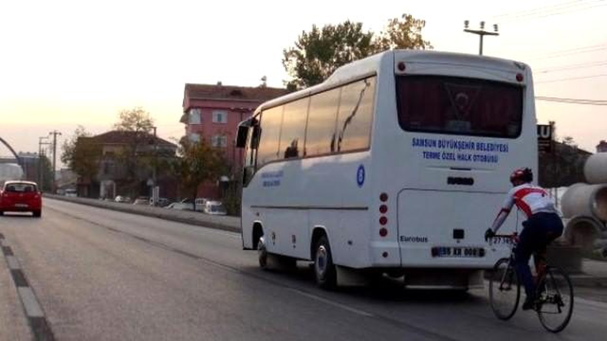 Samsun\'da Tehlikeli Bisiklet Yolculuğu
