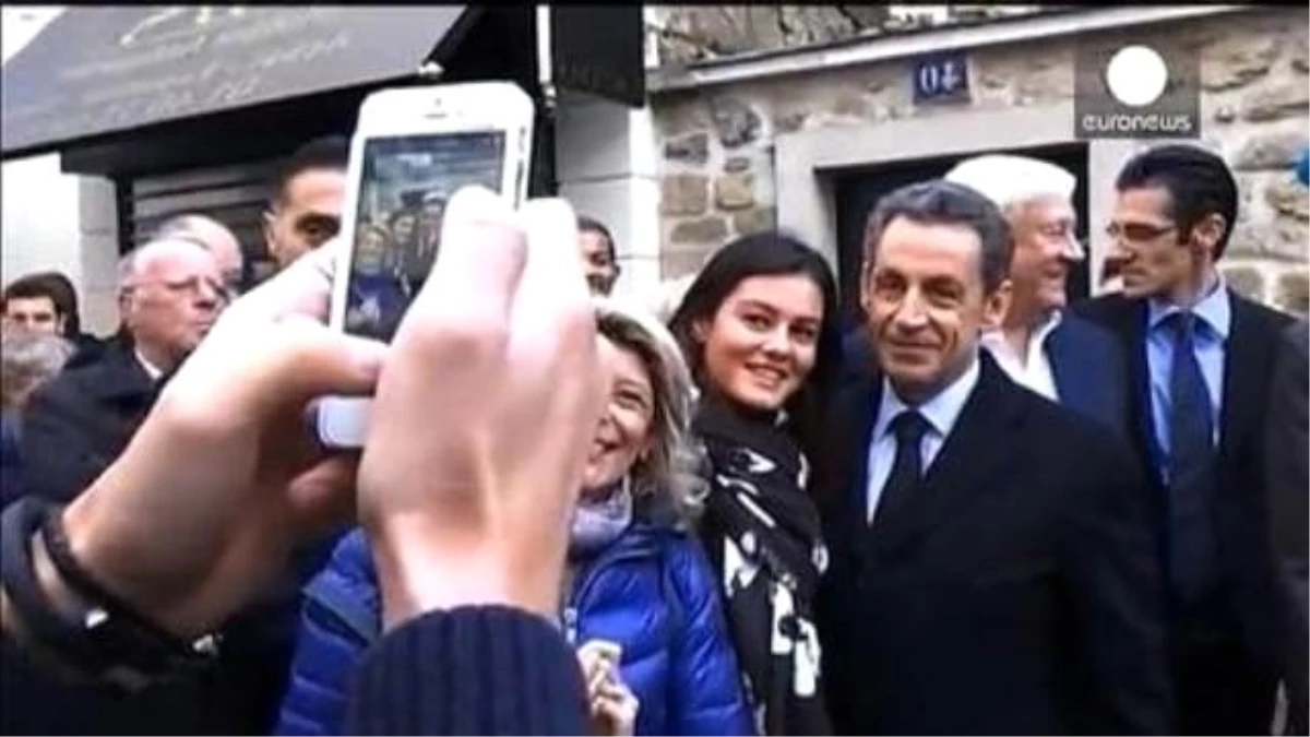 Sarkozy Yeniden Ump\'nin Başında