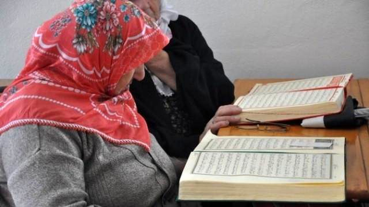 Tarihi Kur\'an Kursu Öğrencilerine Kavuştu