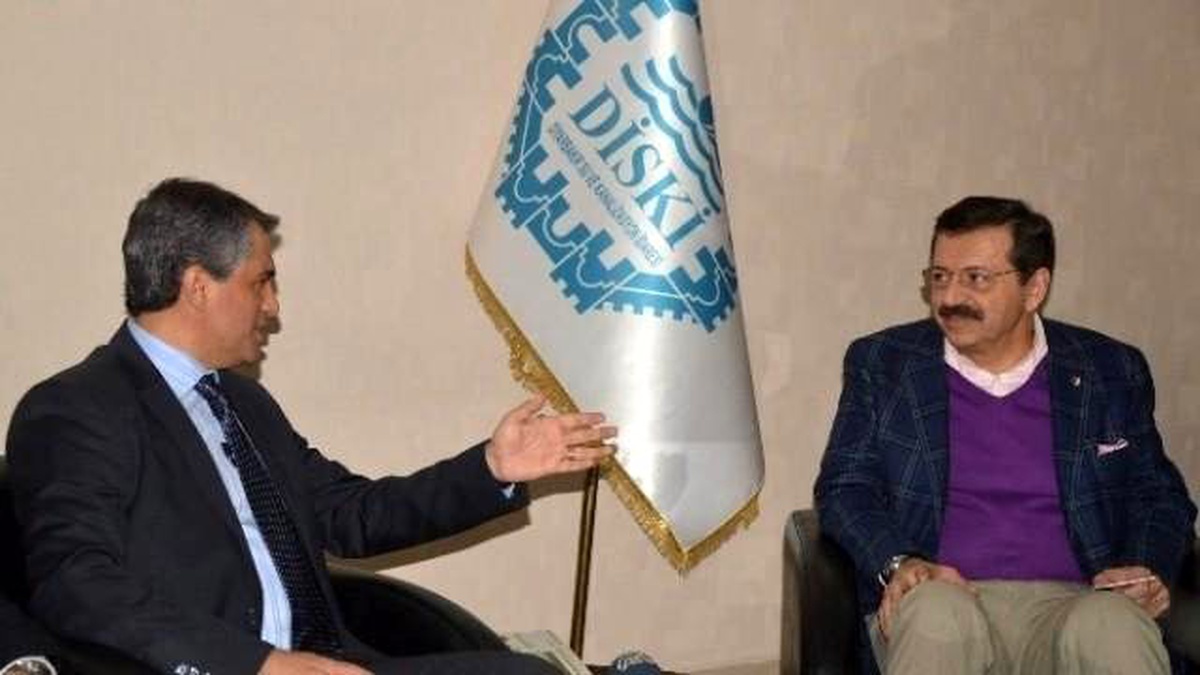 TOBB Yönetimi Büyükşehir Belediyesi\'ni Ziyaret Etti
