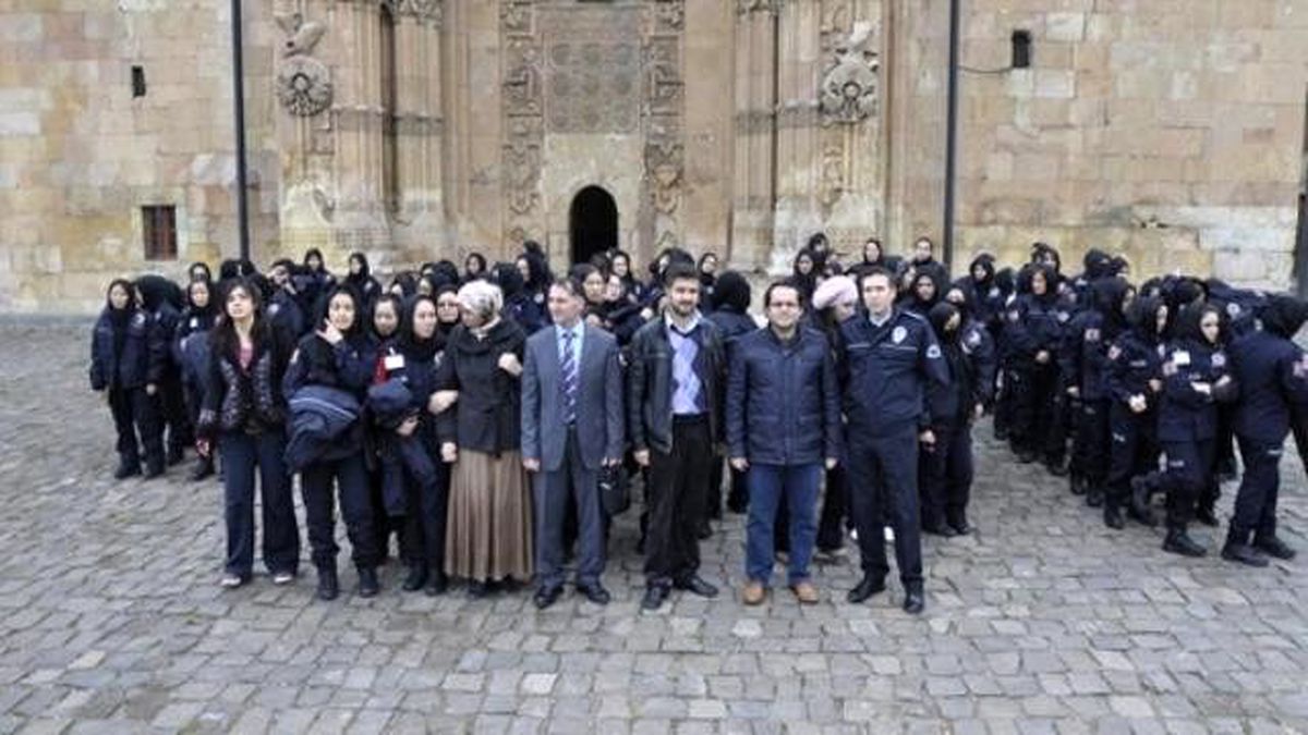Afgan Kadın Polis Adayları Divriği\'de