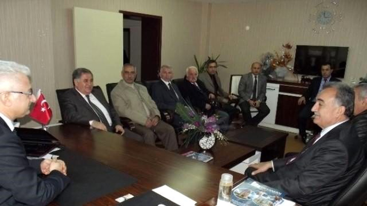 AK Parti Malatya Milletvekili Cemal Akın,sağlık Müdürlüğü\'nü Ziyaret Etti