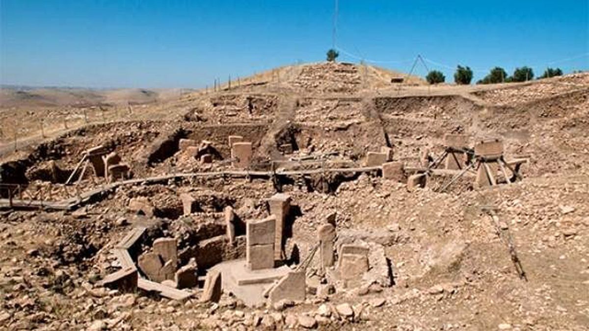 Dünyanın En Eski Tapınağı Göbeklitepe\'de Taş İşçiliği Projesi
