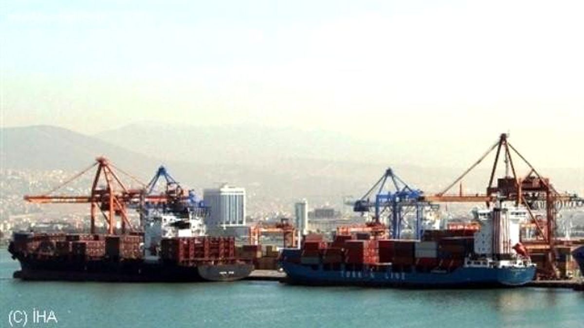 Kasım\'da İhracat Yüzde 6.4 Düşüşle 12.9 Milyar Dolar Oldu