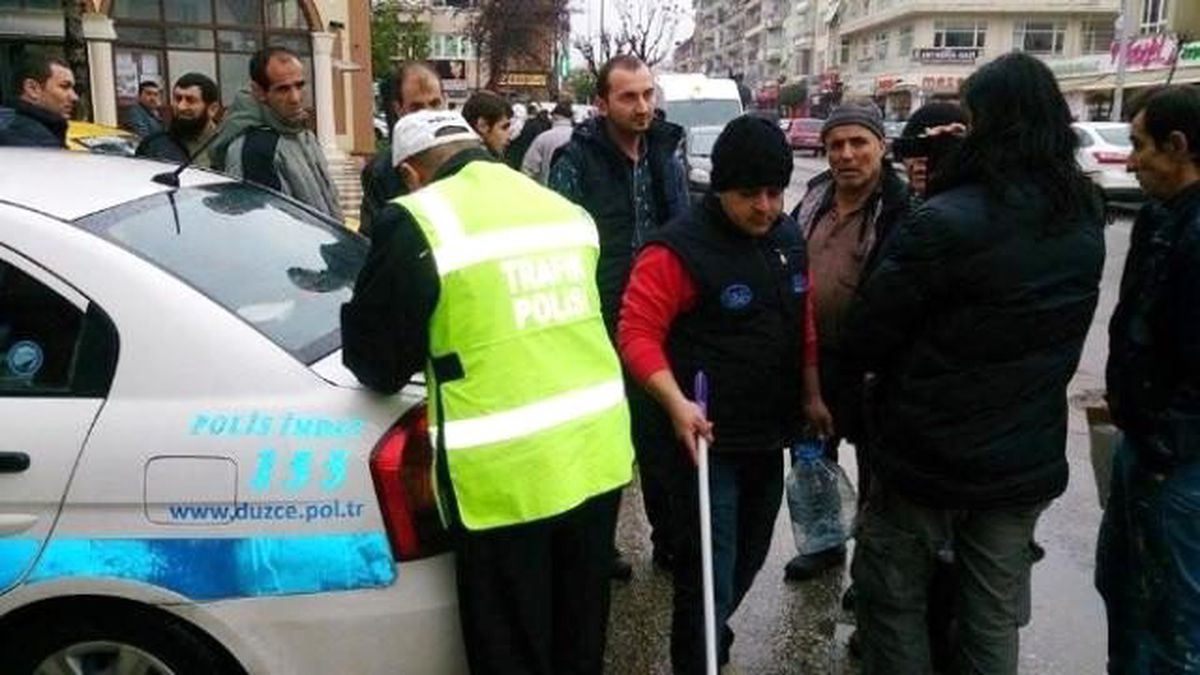 Düzce\'de Trafik Kazası: 1 Yaralı