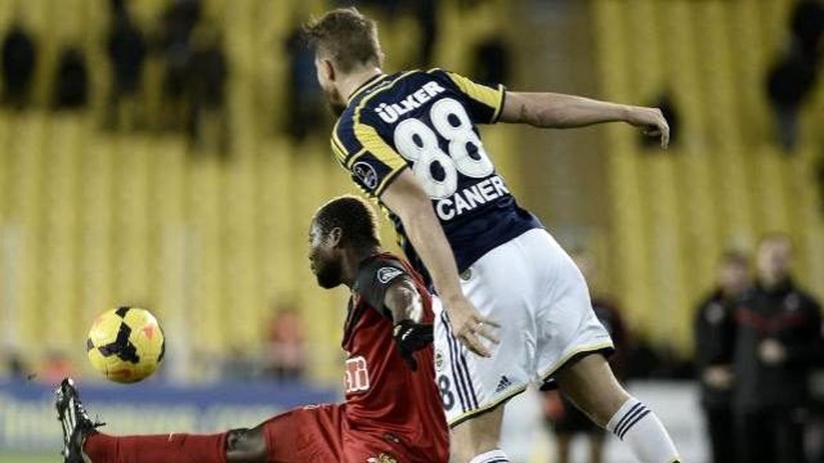 Fenerbahçe Zor da Olsa Unvanını Korudu