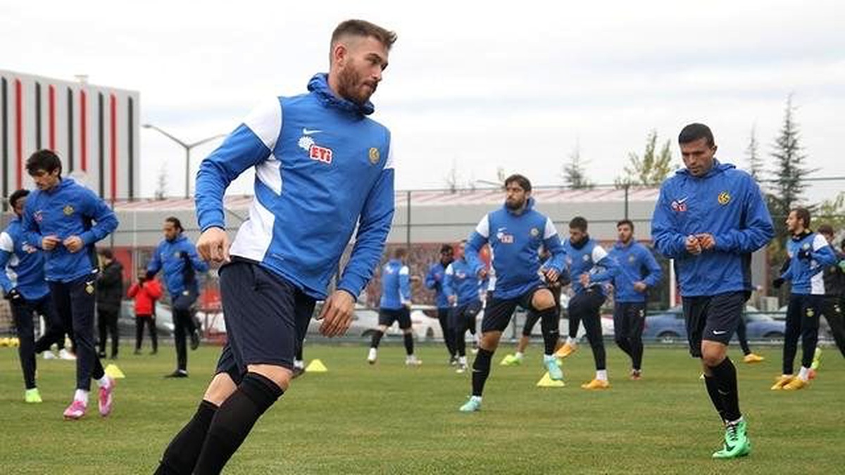 Eskişehirspor, Galatasaray Maçı Hazırlıklarına Başladı