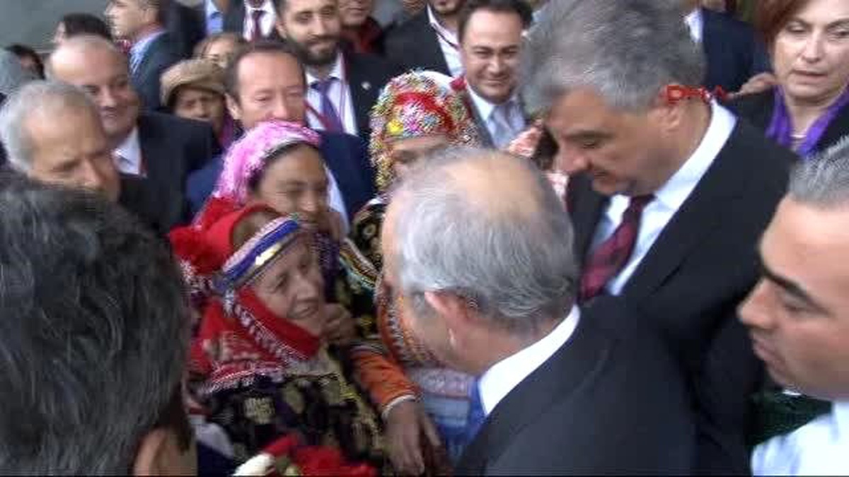 İzmir Kılıçdaroğlu ?demokrasi En Çok Oyu Alanın İstediğini Yapması Değil"
