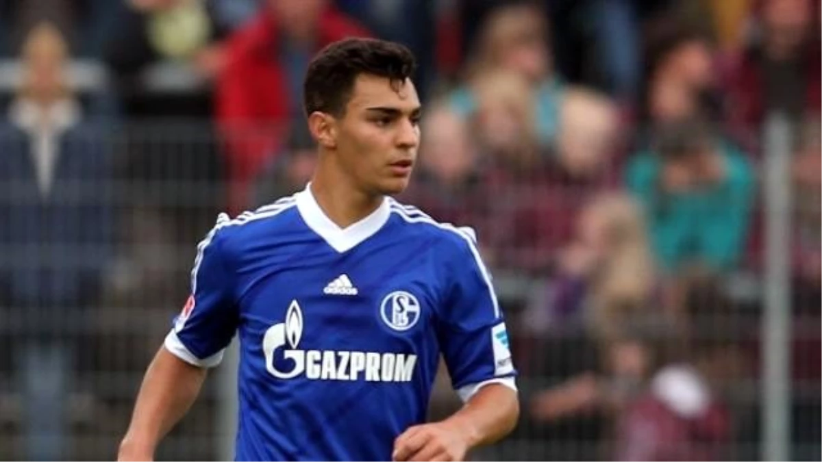 Schalke\'de Oynayan Kaan Ayhan\'dan Transfer Açıklaması