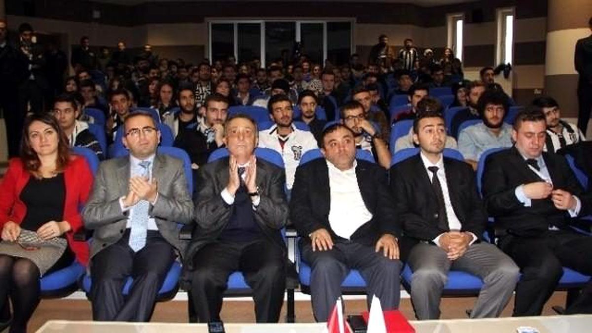 Karabük Üniversitesi Unibjk Gurubundan Süleyman Seba\'yı Anma Programı