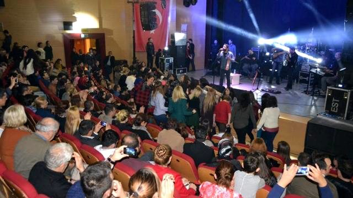 Ordu\'yu Karadeniz Müziği Isıttı