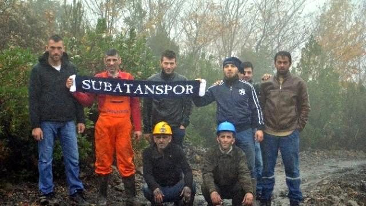 Maden Ocağında Biten Mesai Yeşil Sahada Devam Ediyor