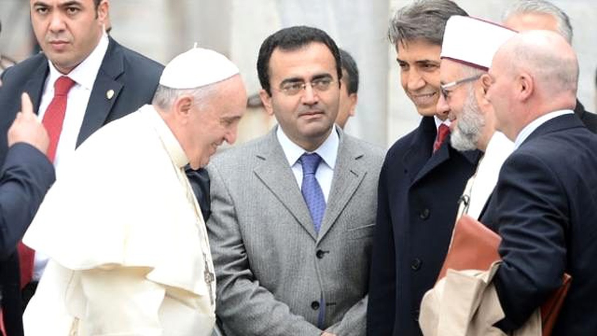 Papa: "Türkiye-Ermenistan Sınırının Açılmasını Ümit Ediyorum"