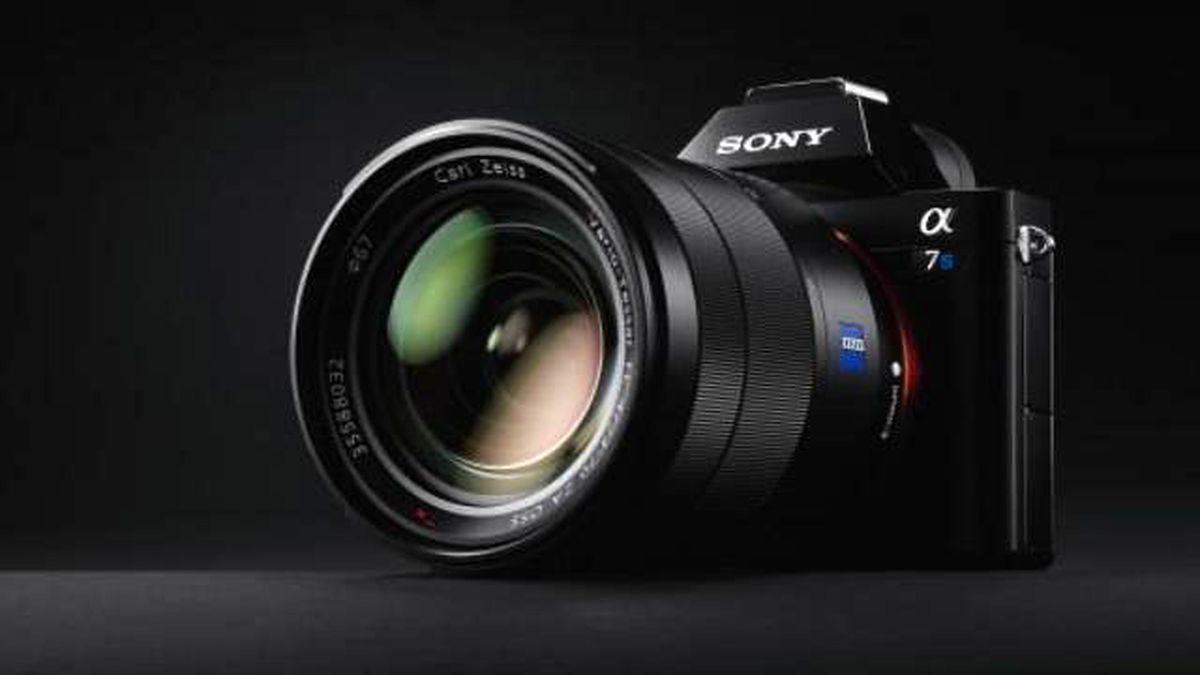 Sony\'den Alpha 7s!