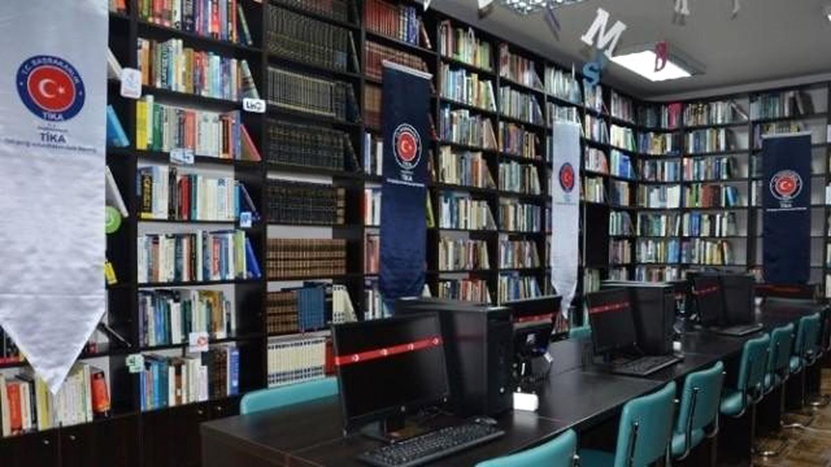 Tika\'dan Kişinev B.p. Haşdeu Kütüphanesi\'ne Bilgisayar Desteği