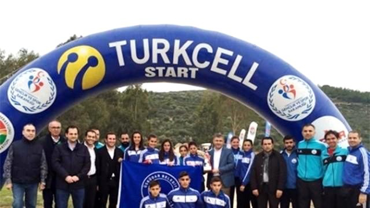 Üsküdarlı Sporcular, Kros Ligi\'nde 9. Kez Şampiyon Oldu