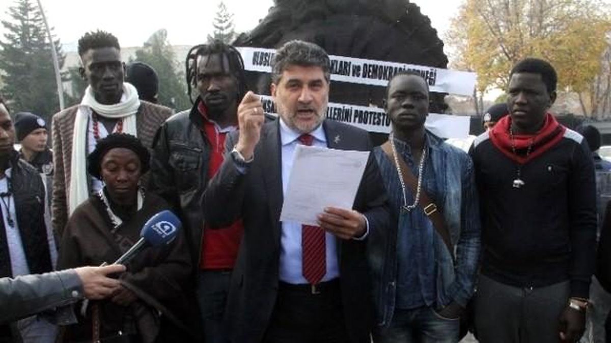 ABD Büyükelçiliği Önünde \'Mıcheal Brown\' Protestosu