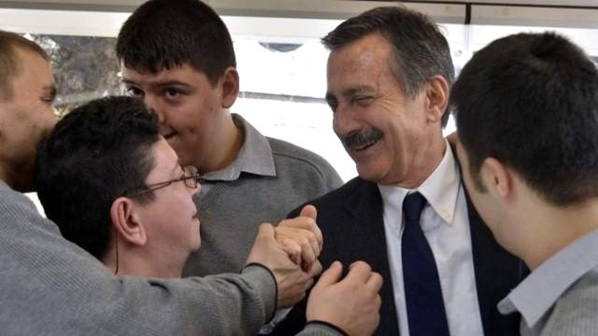 Ahmet Ataç\'tan 3 Aralık Dünya Engelliler Günü Mesajı