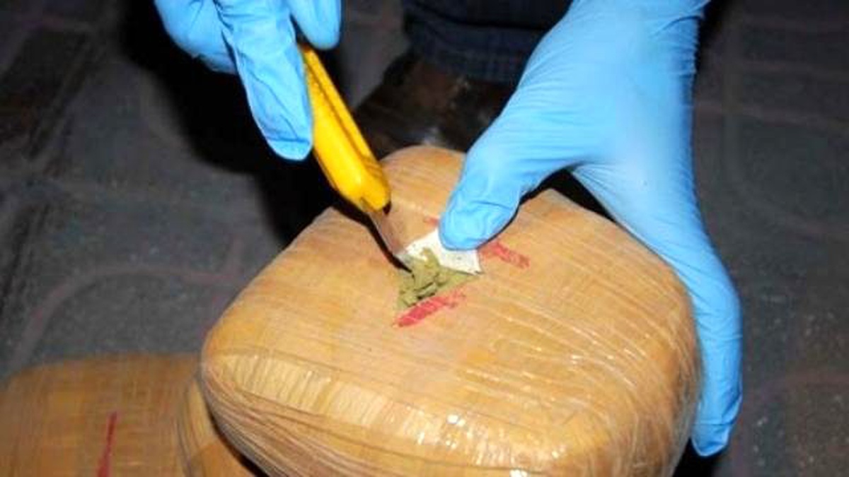Güvenlik Güçleri 23 Kilogram Esrar Ele Geçirdi