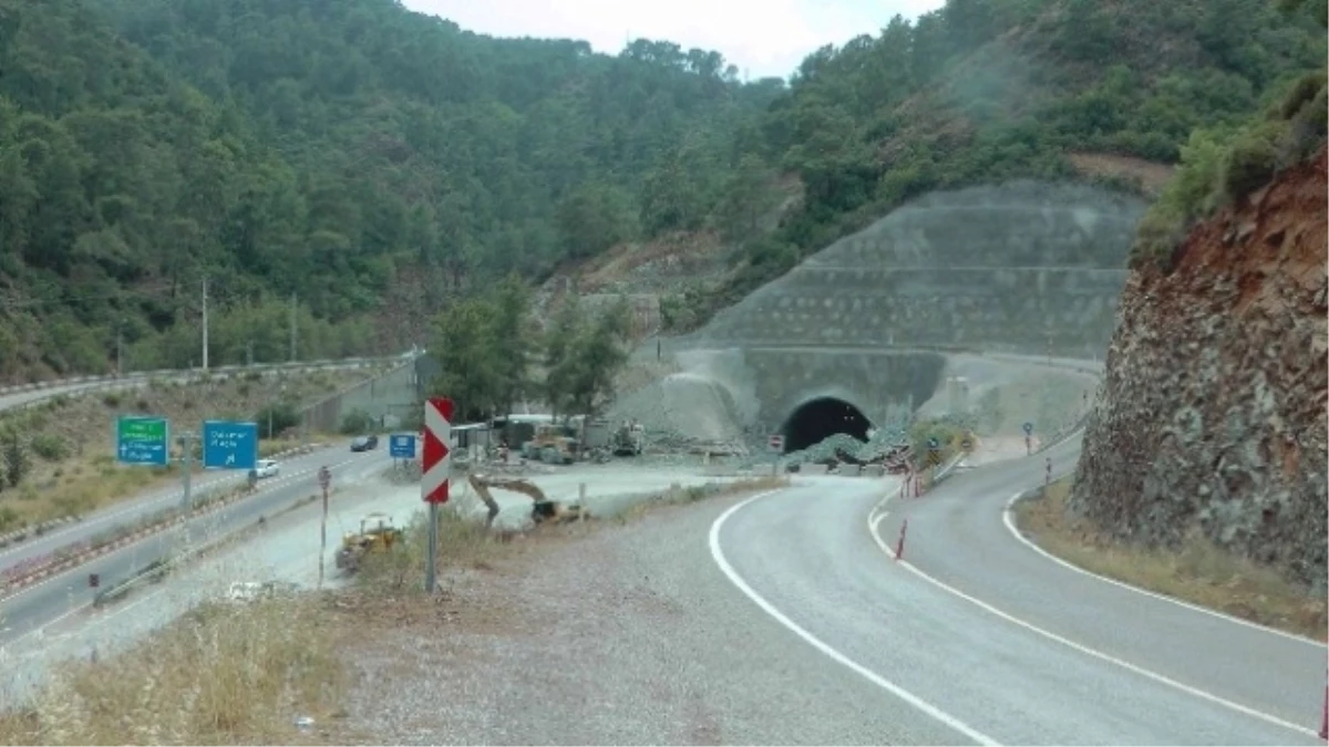 Fethiye\'de İkinci Göcek Tüneli Ücretsiz Olacak