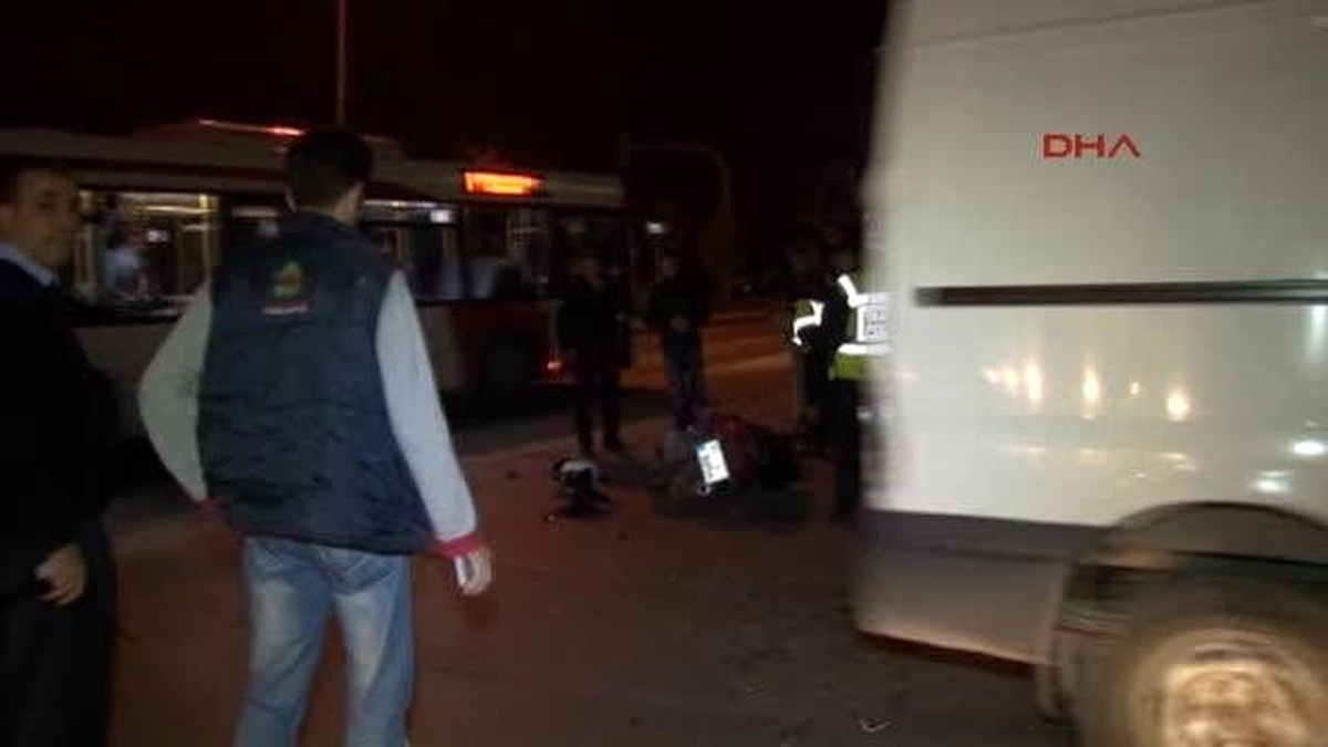 Motosiklet Kazası Güvenlik Kamerasına Yansıdı
