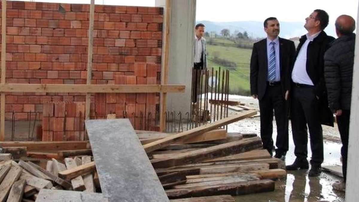 Kavak 500 Kişilik Çok Amaçlı Spor Salonu İnşaatı