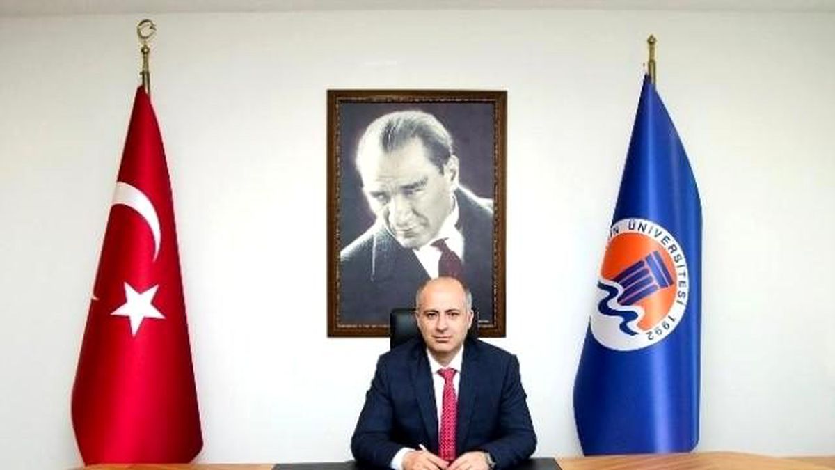 Rektör Çamsarı: "Herkesi Kucaklayan Bir Üniversite Hedefliyoruz"