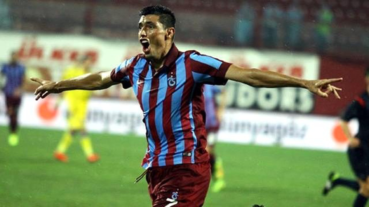Trabzonspor\'da Cardozo\'nun Yükselen Performansı