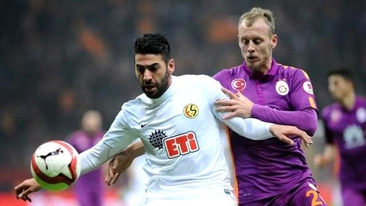 Aslan Kupada 10 Kişi Güldü: 4-2