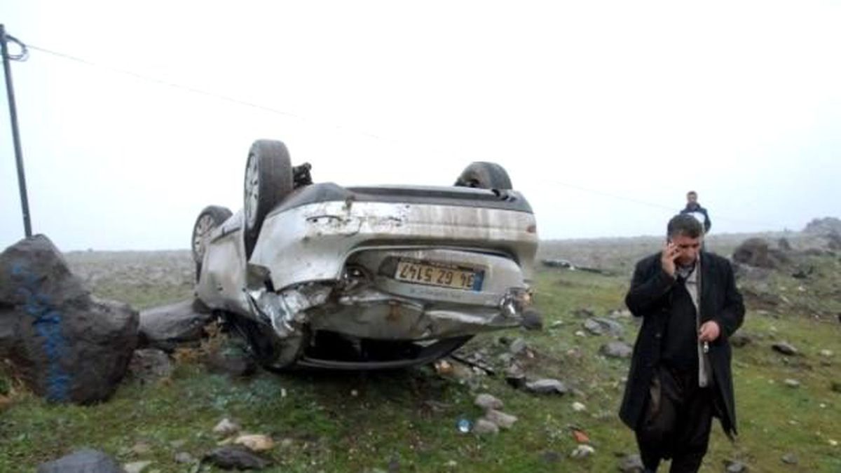 Siverek\'te Trafik Kazası: 2 Yaralı