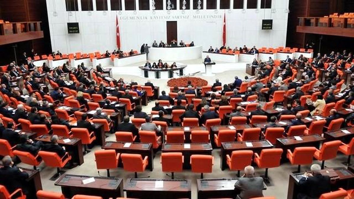 Yargı Paketi TBMM\'den Geçti