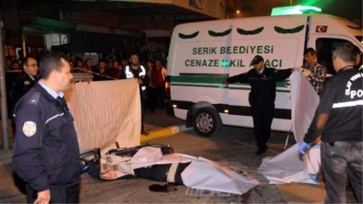 Antalya\'da Kaza: 1 Ölü, 1 Yaralı