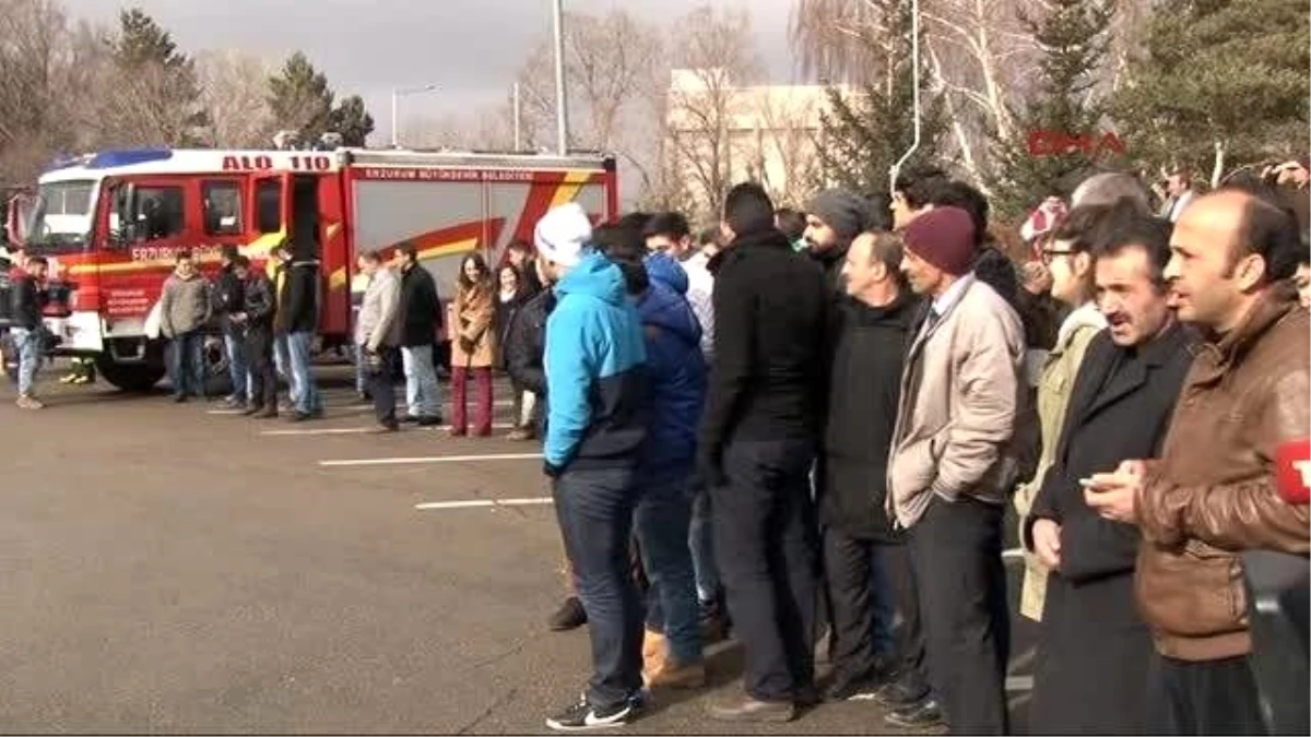 Erzurum Atatürk Üniversitesi\'nde Yangın Tatbikatı