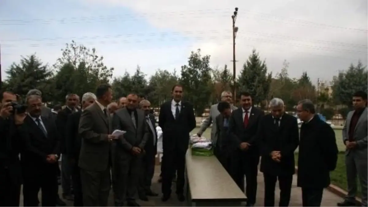 İl Özel İdaresi'nden Köylere Spor Malzemesi