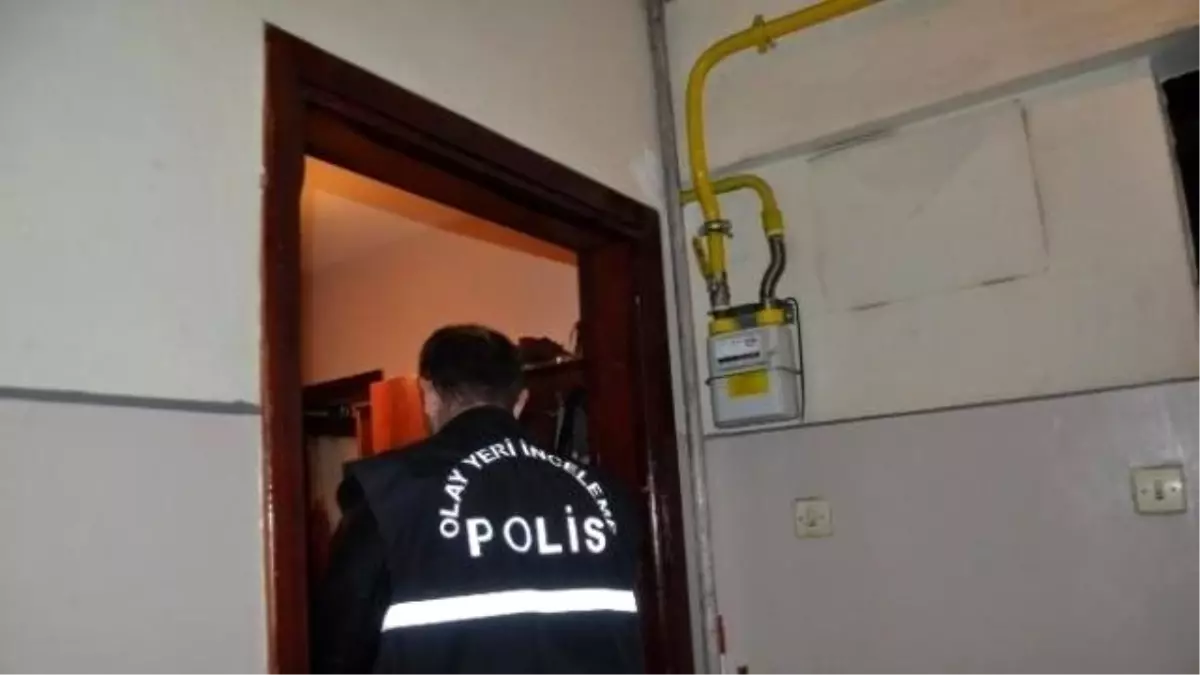 İlk Önce Zili Çaldılar Sonra Evi Soydular