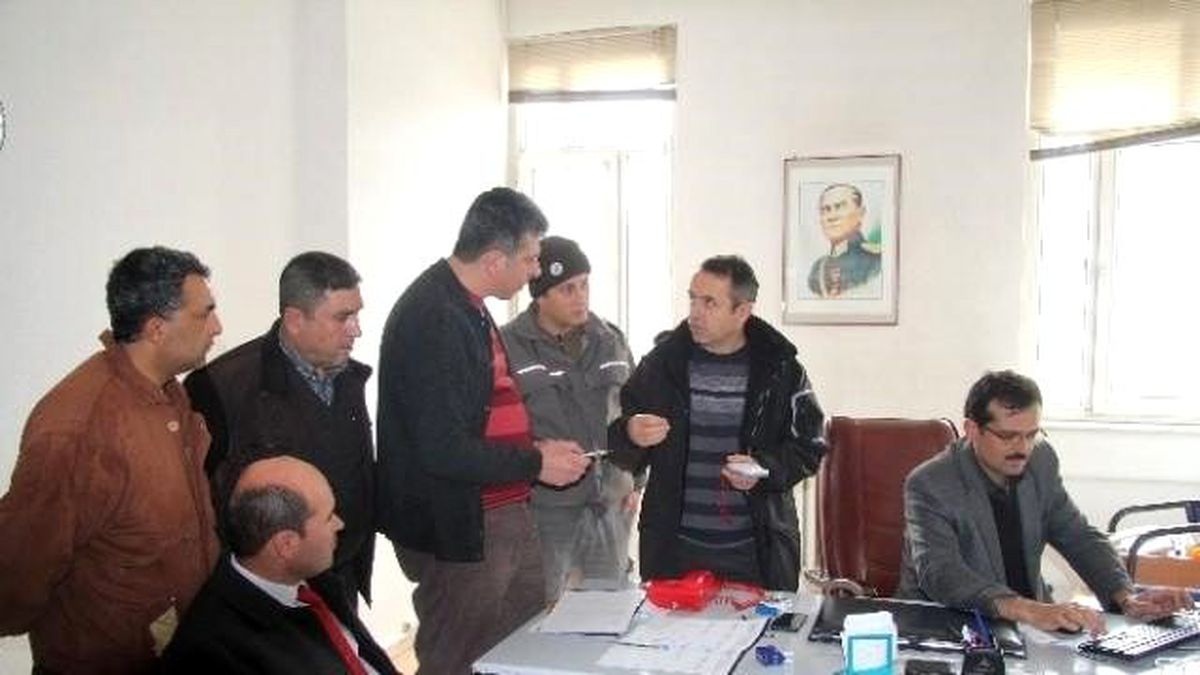 Karaman\'da Sokak Hayvanları Mikroçiplerle Kayıt Altına Alınıyor