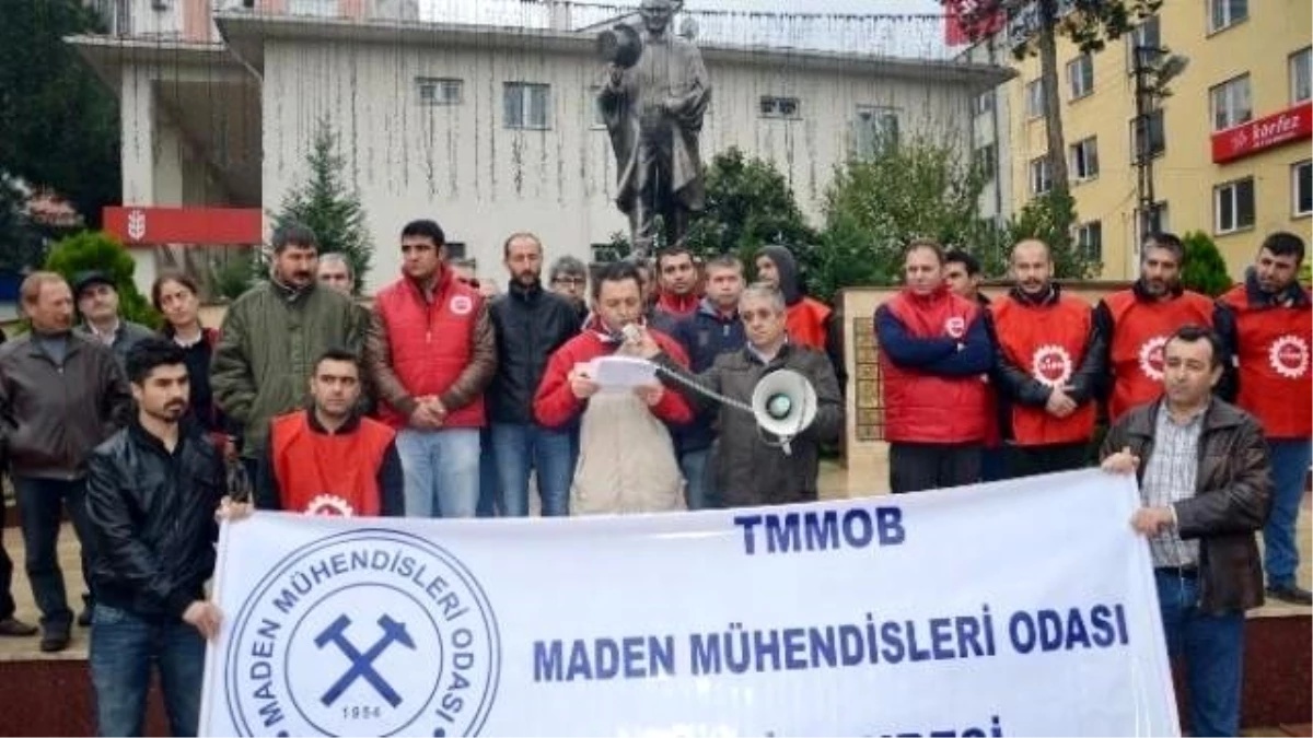 Maden Mühendisleri Odası Madenciler Günü\'nde Soma\'da Toplandı