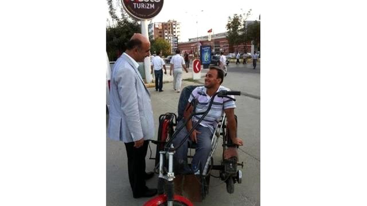 Özdemir :Hükümetimizin Engellilere Hizmetleri Devam Ediyor