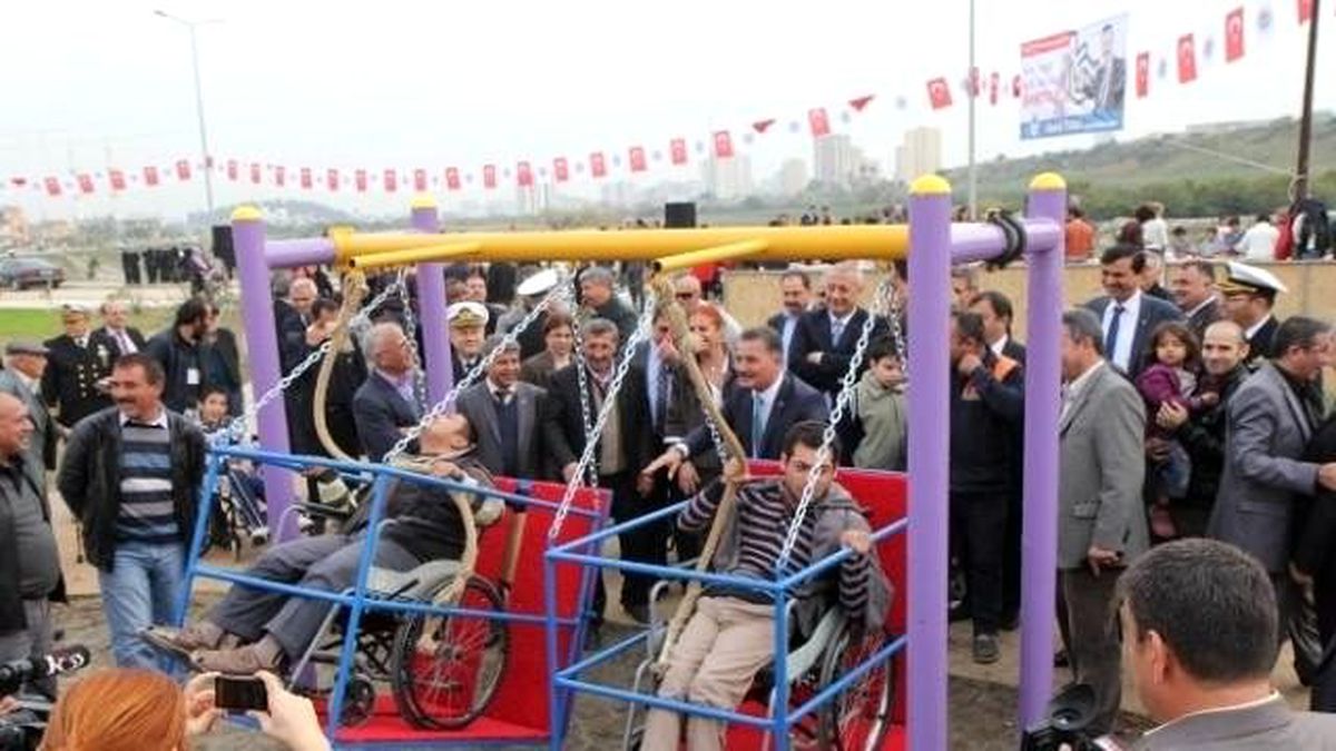 Toroslar Belediyesi\'nden Engelli Çocuklar İçin Özel Oyun Grupları