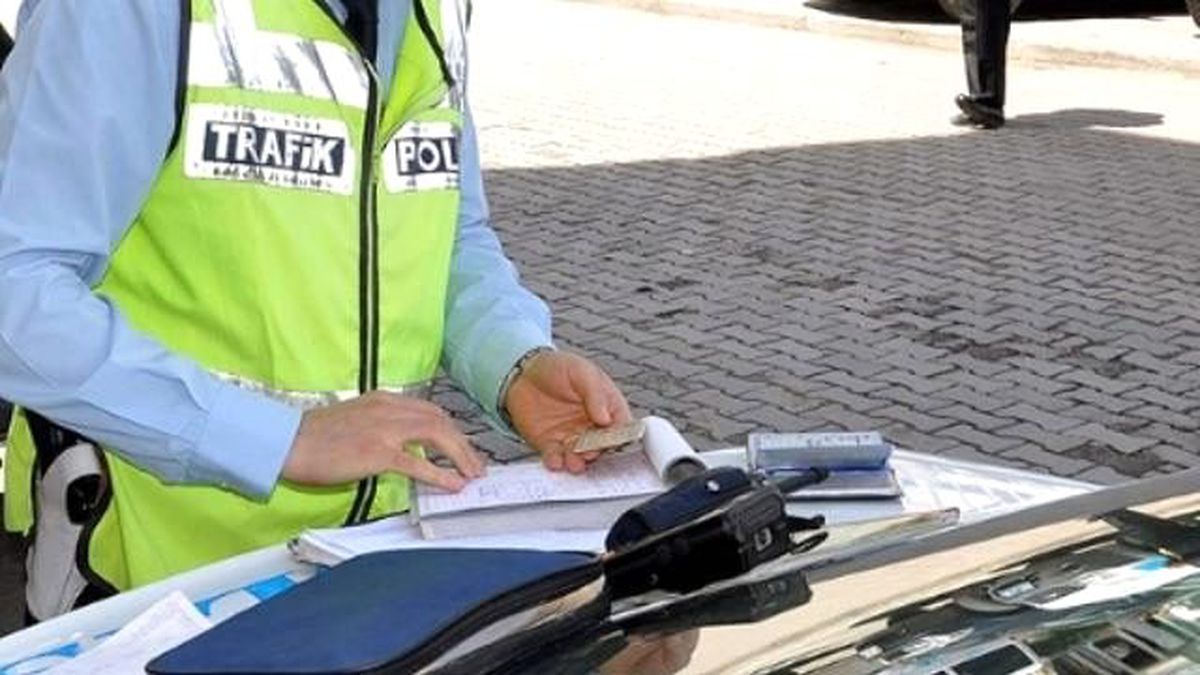 Trabzon\'daki Trafik Kontrolleri