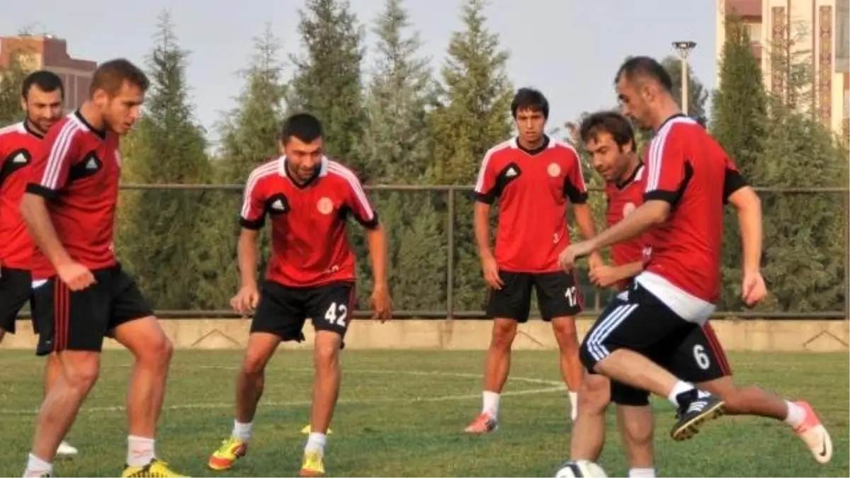 Turgutluspor 2\'de 2 Yapmak İstiyor