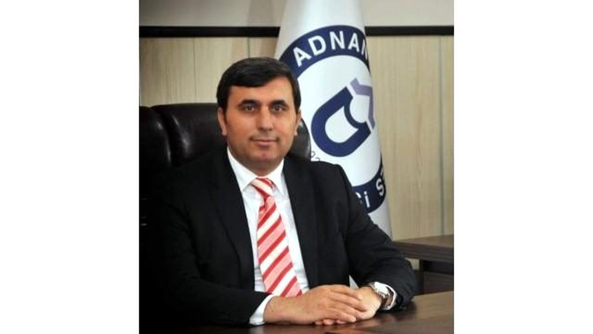 Adü Rektör Yardımcısı Sarılı\'nın Kitabının 3. Baskısı Yayımlandı?