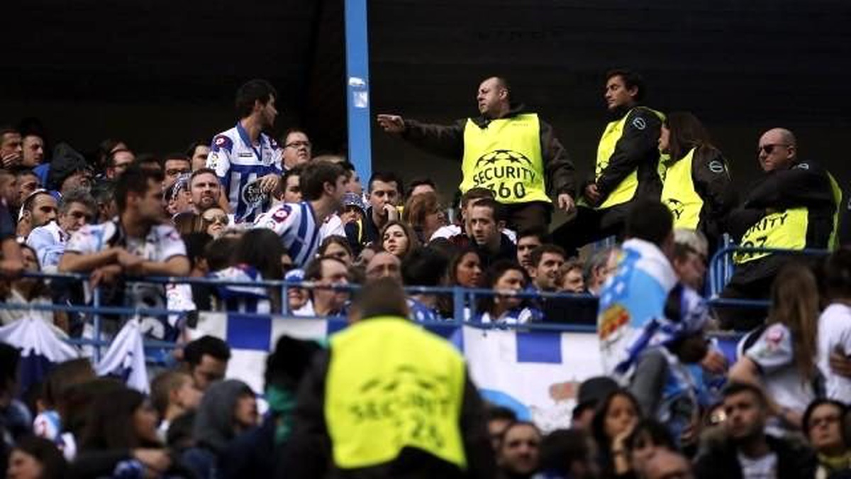 Atletico Madrid ve Deportivolu Taraftarlara Flaş Ceza
